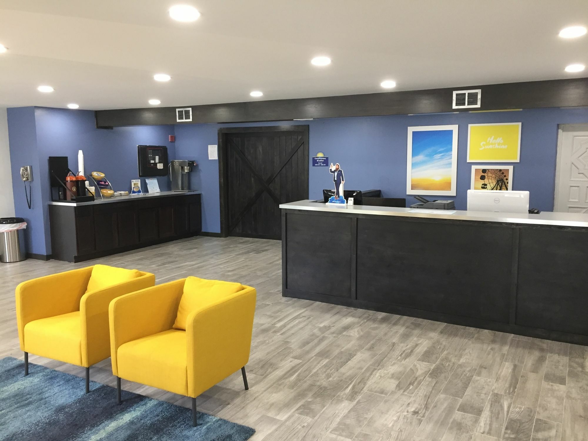 ספרינגדייל Days Inn & Suites By Wyndham Cincinnati North מראה חיצוני תמונה